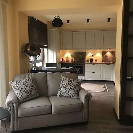 Xili's Apartment, Netflix & Free Parking Apartment