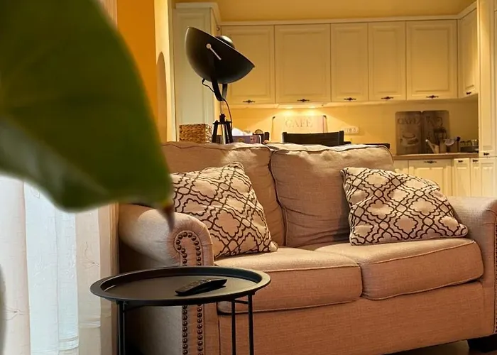 Xili's Apartment, Netflix & Free Parking דירה בראשוב