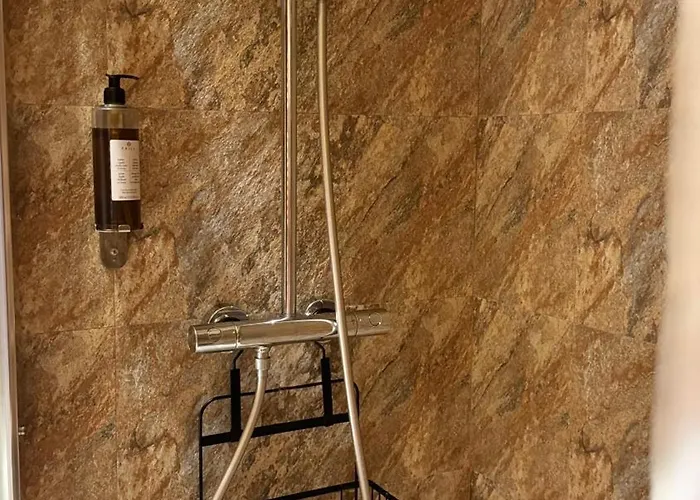 Xili's Apartment, Netflix & Free Parking Apartman *